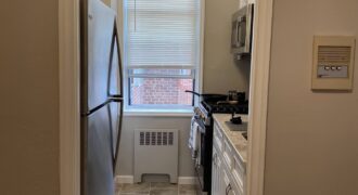 Large 1 Bedroom Co-op BRONXVILLE/Yonkers BORDER