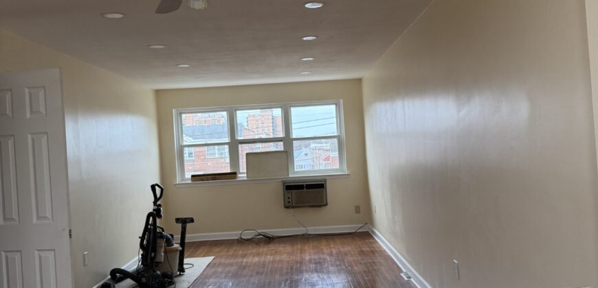 NEWLY RENOVATED 3 Bedroom 1 Bath CASTLE HILL AREA