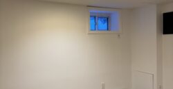 Throgs Neck Walk-In