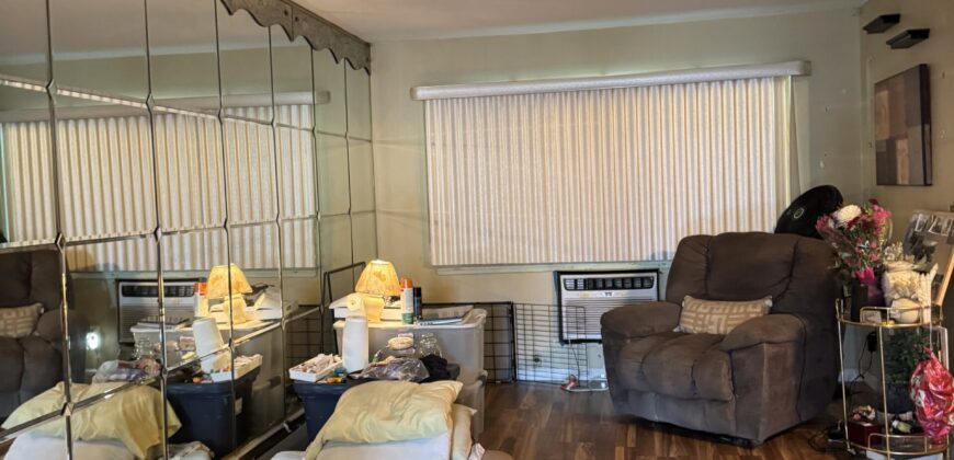 Country Club 1 Family For Sale